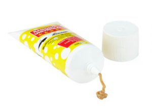 Ramonol Universal 150g pouring high res